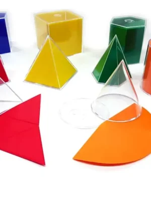 Livro Manipulativo Solidos Geometricos em Acrilico 10 peças com Planificações em Plastico